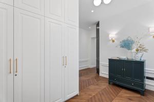 1881 - Heritage rooms