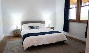 East Albury home near hospital & sports precinct - Bonegilla