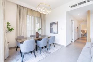 Branded 2BR Residence with Direct Park Access