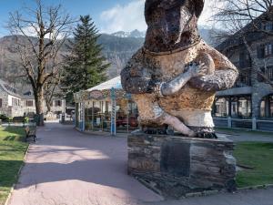 Appartements Appartement calme proche centre, parking et balcon, Saint-Lary - FR-1-296-194 : photos des chambres