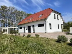 Windlight Comfortable holiday residence - Putgarten