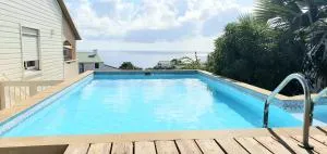 villa vue mer st gilles les bains - Filaos