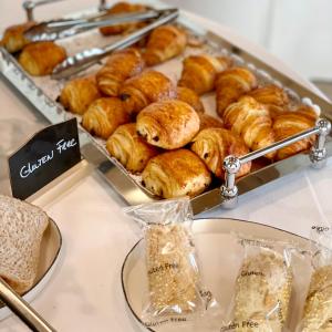 Hotels AUX DUCS DE SIENNE : photos des chambres