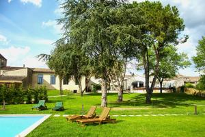 Hotels AUX DUCS DE SIENNE : photos des chambres