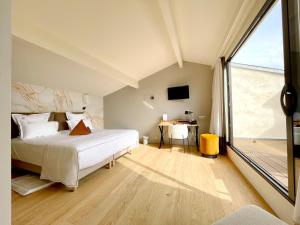 Hotels AUX DUCS DE SIENNE : photos des chambres