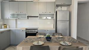 BETA-Comfortable Apartment 100m from the Beach by Optimum Link