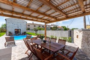 Villa Bugenvilija with Private Pool 