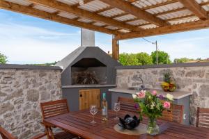 Villa Bugenvilija with Private Pool