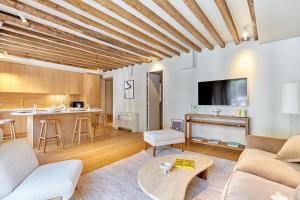 Superb apartment Notre Dame De Paris by Studioprestige