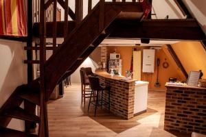 Duplex atypique dans la cité médiévale