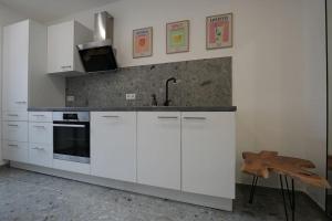 Suite mit Badewanne, Kamin und Parkplatz