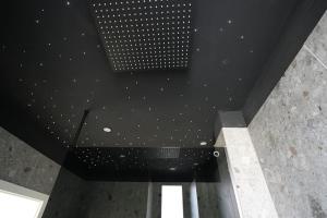 Suite mit Badewanne, Kamin und Parkplatz