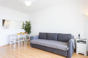 OkStay Studio in Green Park, relax, pool and sun