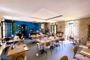 Hotels AUX DUCS DE SIENNE : photos des chambres