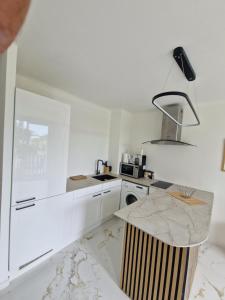 STUDIO Nice FRONT MER