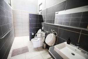 FineUpHome บ้านพักเหมาหลัง 3 ห้องนอน 2 ห้องน้ำ ห้องครัว ห้องรับแขก ห้องรับประทานอาหาร พร้อมสระว่า?