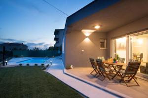 Villa Velum