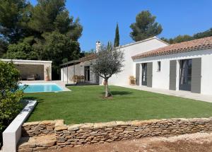 AU COIN DES LUQUETTES