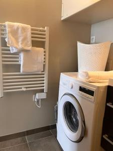 Appartements Appartement cosy tout equipe et parking couvert prive aux portes de Flers : photos des chambres