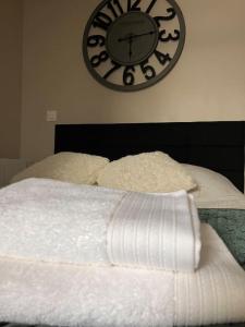 Appartements Appartement cosy tout equipe et parking couvert prive aux portes de Flers : photos des chambres