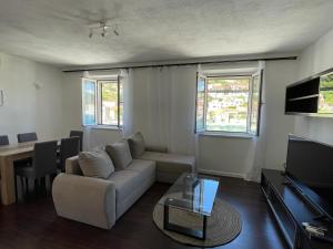 Apartmani Brač