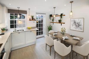 Chester City Centre Town House