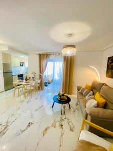 Sunny sweet apartment Olga