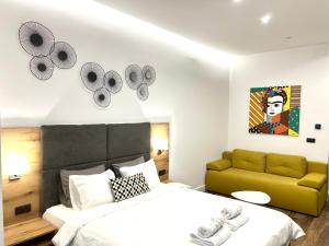 MONI Downtown Luxury Apartments