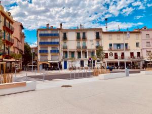 Appartements Residence Costa Vermella, vue mer et montagne au calme : photos des chambres