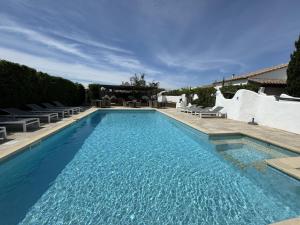Hotels Mas Des Salicornes : photos des chambres