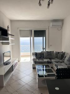 TINI Sea View Apartment Sarande
