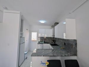 First Floor 2 Bedroom Apartment Near Emerald Isle LF13