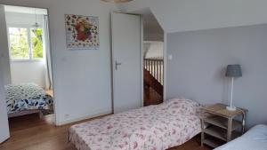 Maisons de vacances Le clos Saint Denis : Maison 3 Chambres