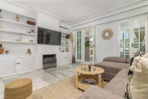 Marbella Beach - New Modern flat Nueva Andalucia in Puerto Banus - EXCEPTIONNEL LOCATION