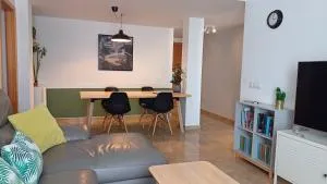 Modern house with 2 bedrooms near the beach - Juan Grande
