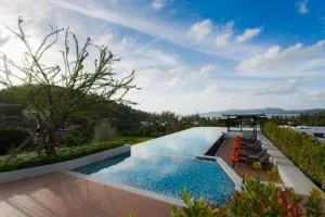 Comfy 1 Bedroom Condo in Surin (Seaview Rooftop Pool & Gym) - Ban Lum Fuang