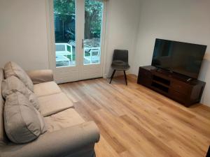 House with garden in the center close to the sea and Amsterdam