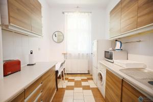 APARTAMENT NIEAKTYWNy