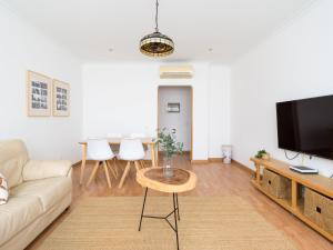 Moderno piso de 3 habitaciones cerca de Triana