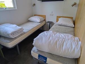 Campings Camping de la Tour AMBON : photos des chambres