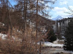 Appartement cosy rénové pour 6 pers, skis aux pieds, balcon sud, proche garderie, belles prestations - FR-1-322-257