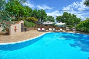 Villa Paradiso by PosarelliVillas