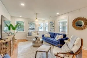 Fayetteville Home about 2 Blocks to Dickson Street! - West Fork