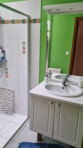 Maisons de vacances Moulin de Champlieu GITE 10 PERSONNES : photos des chambres