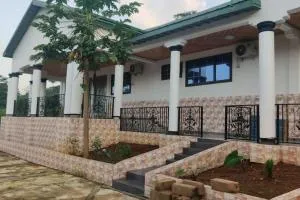 Esther's Homestay - Osino