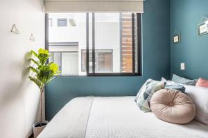 New PH for 6, BBQ and amazing private roof terrace