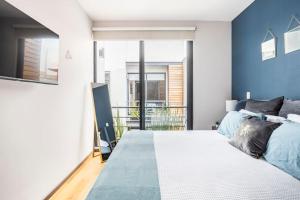 New PH for 6, BBQ and amazing private roof terrace