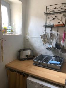 Maisons de vacances MAISON DE VILLAGE AUREL : photos des chambres