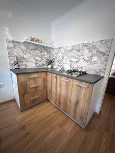 M&M Hiška-Terme 3000-VKLJUČENE KOPALNE KARTE