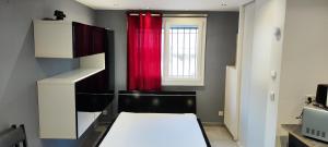 Appartements NIMES Studio meuble 27 m² : photos des chambres